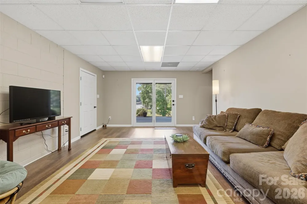 495 Windsor Drive Taylorsville, NC 28681