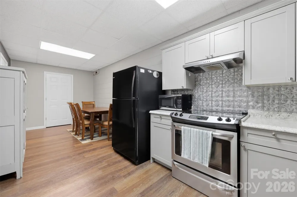 495 Windsor Drive Taylorsville, NC 28681