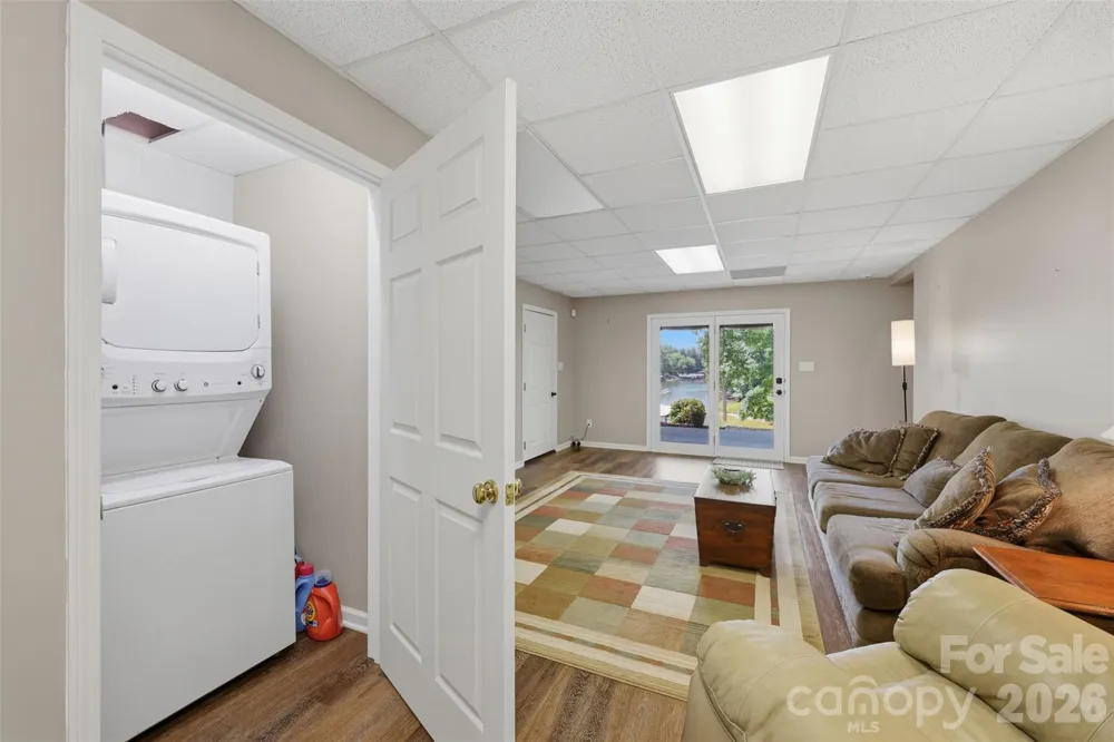 495 Windsor Drive Taylorsville, NC 28681