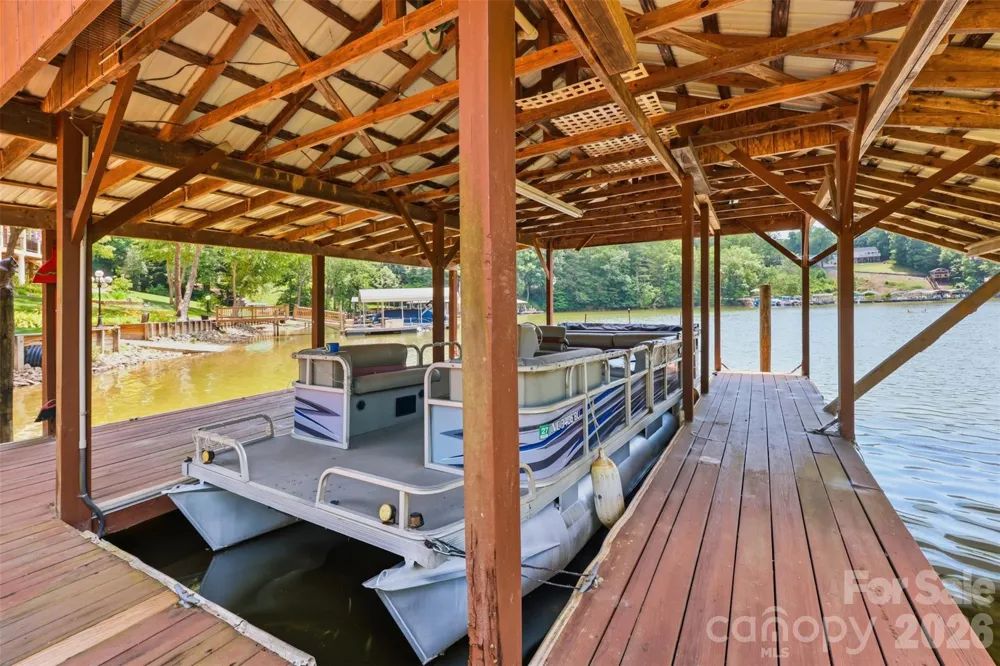 495 Windsor Drive Taylorsville, NC 28681