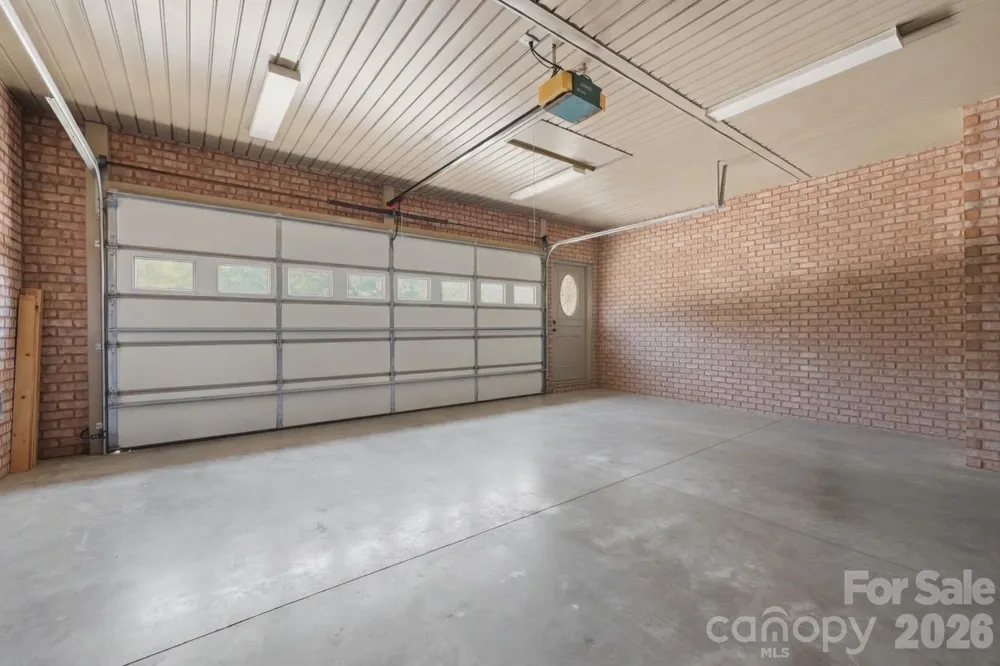 495 Windsor Drive Taylorsville, NC 28681