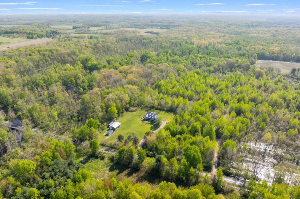 42083 40th Street Waverly Township, MI 49079