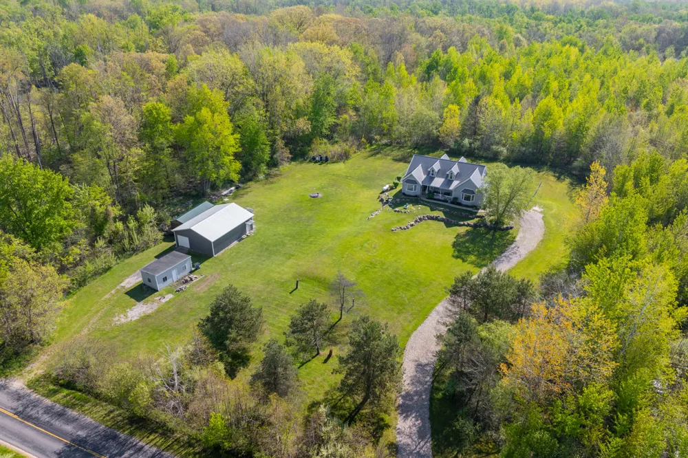 42083 40th Street Waverly Township, MI 49079