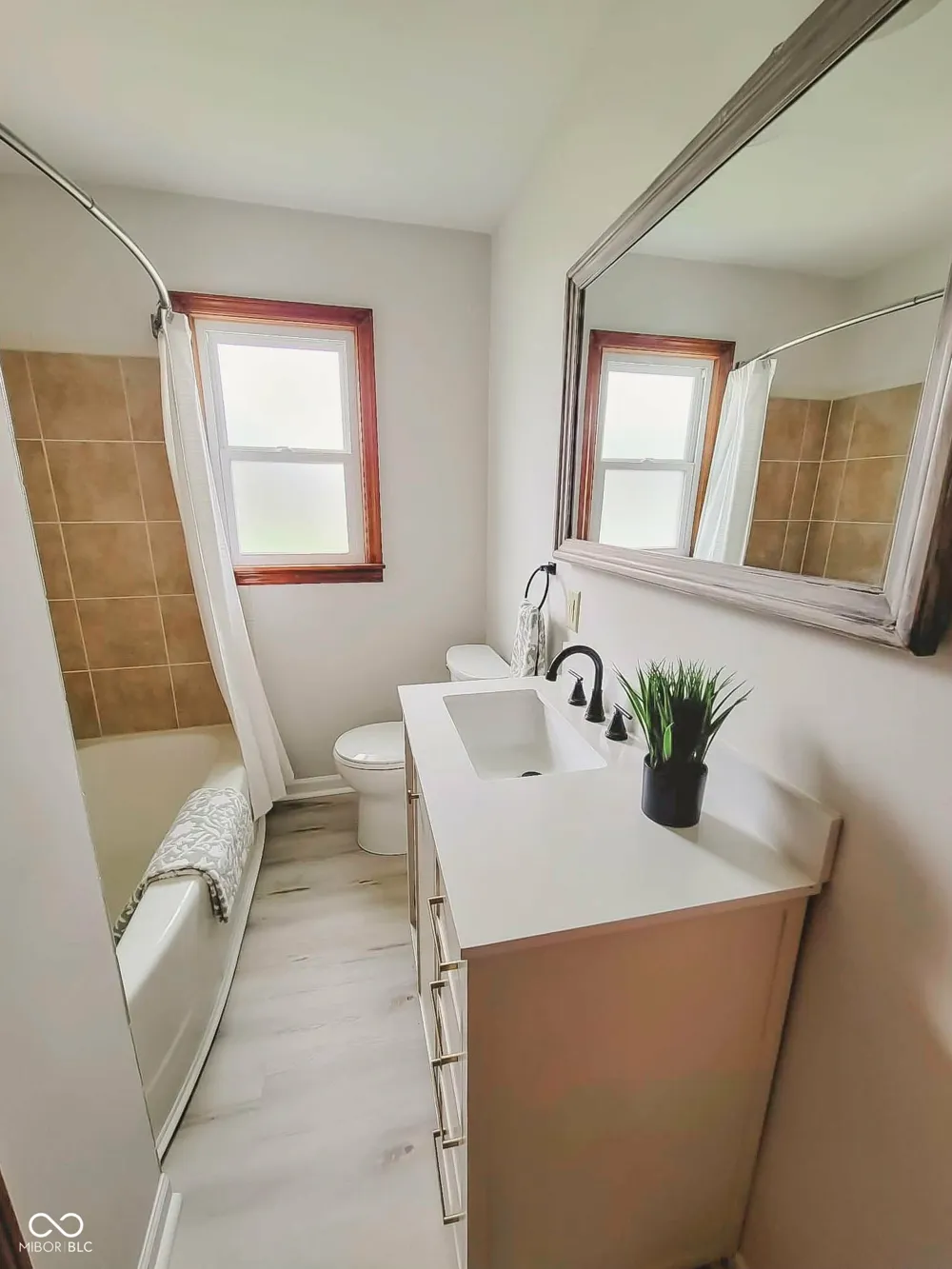 331 14th Avenue Beech Grove, IN 46107