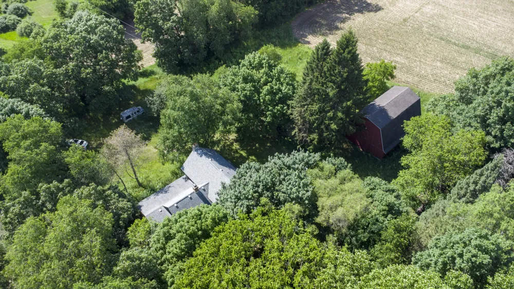7114 Mabley Hill Road Fenton, MI 48430