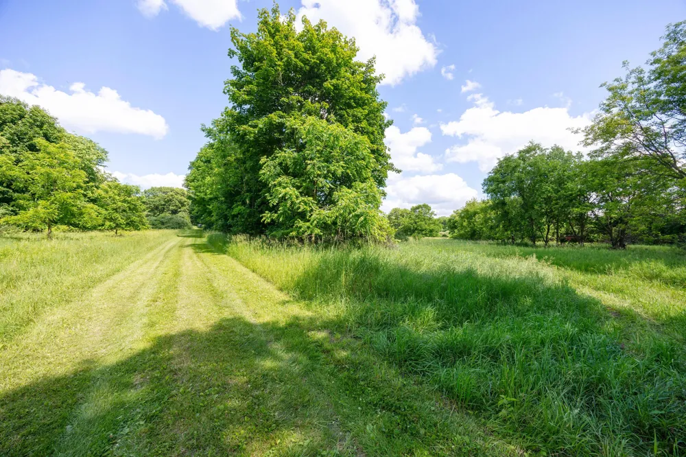7114 Mabley Hill Road Fenton, MI 48430