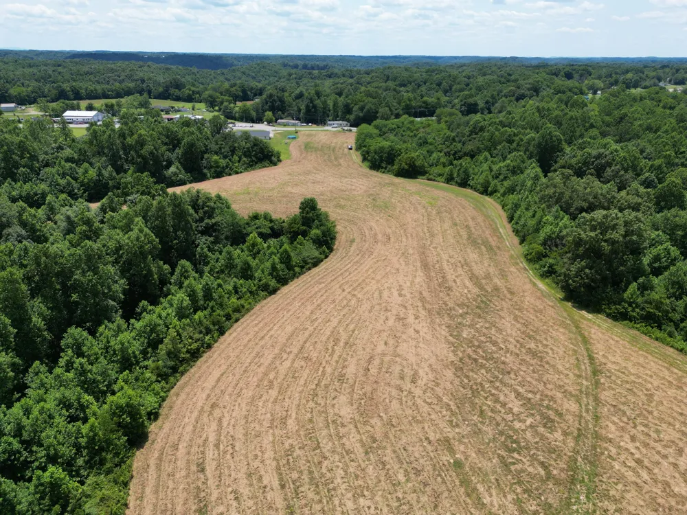 3225 S Grundy Quarles Hwy Gainesboro, TN 38562