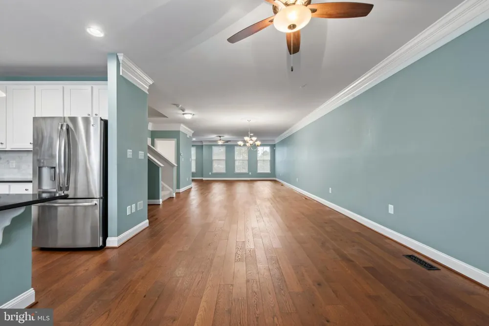709 SKIPPERS LANE Annapolis, MD 21401