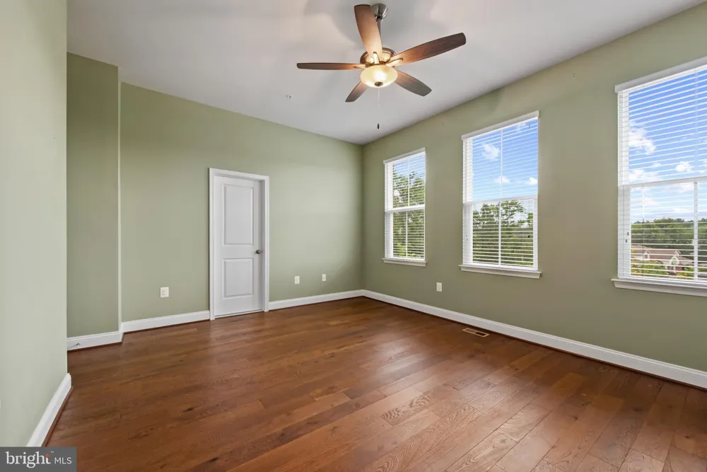 709 SKIPPERS LANE Annapolis, MD 21401