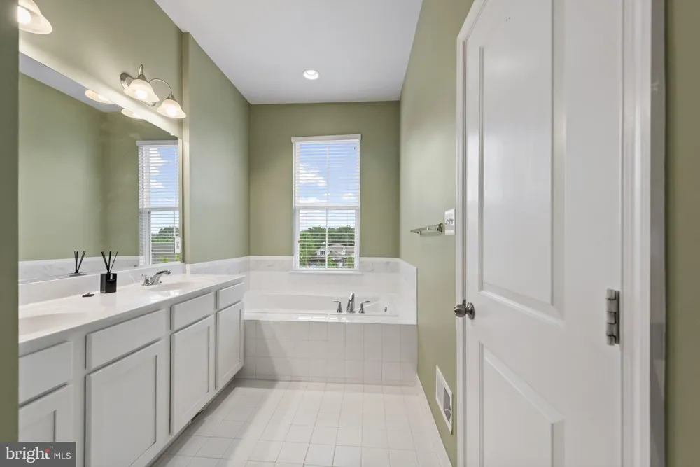 709 SKIPPERS LANE Annapolis, MD 21401