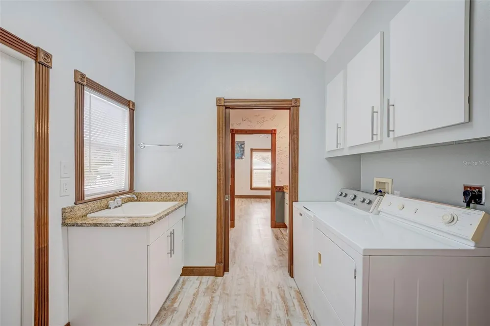740 W VIRGINIA AVENUE Punta Gorda, FL 33950