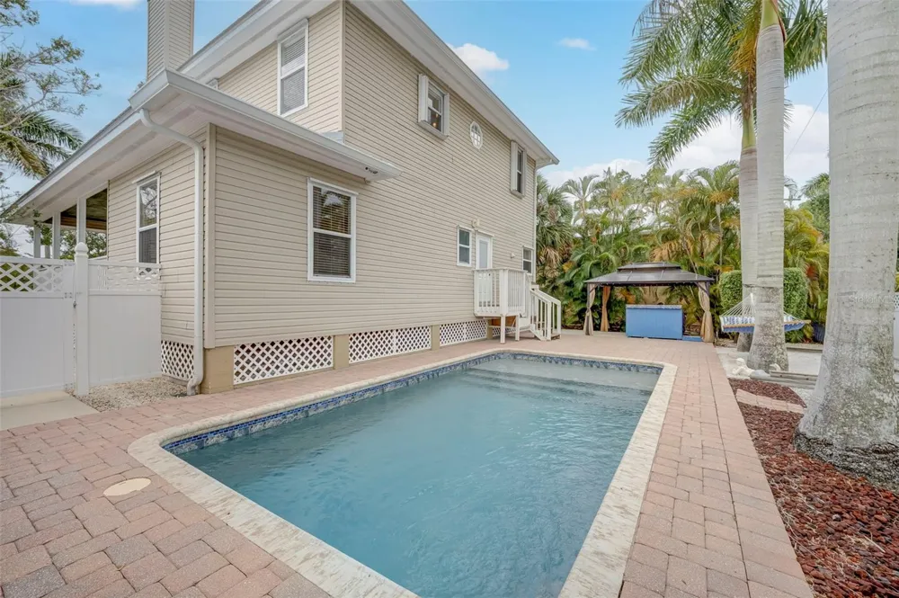 740 W VIRGINIA AVENUE Punta Gorda, FL 33950