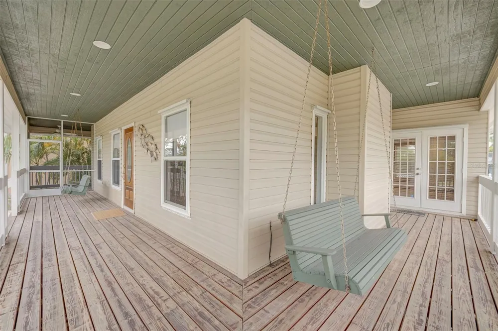 740 W VIRGINIA AVENUE Punta Gorda, FL 33950