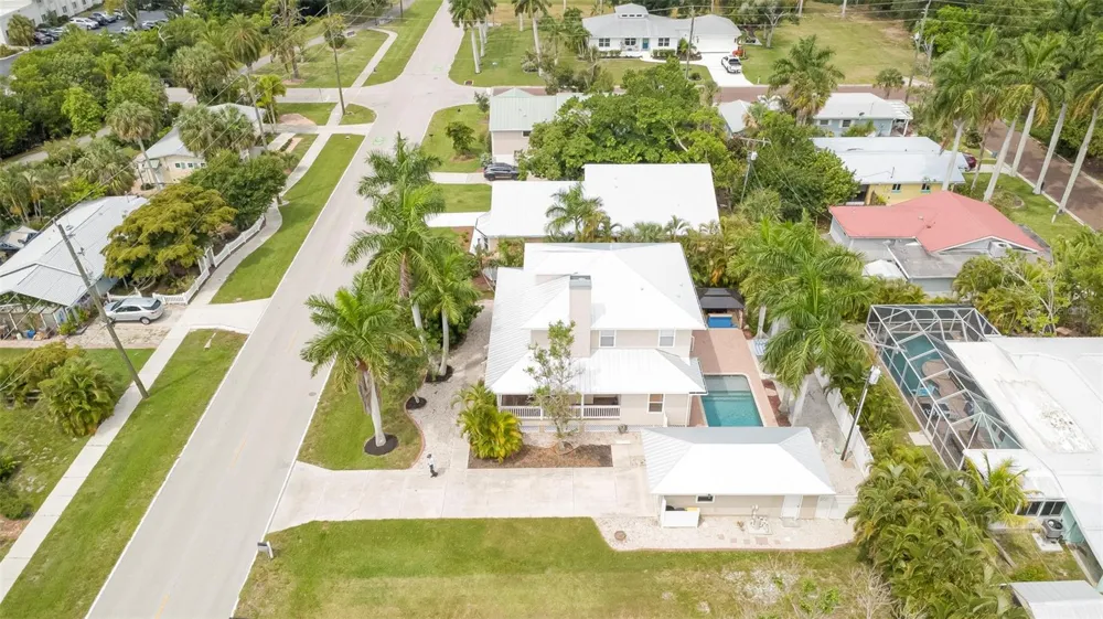 740 W VIRGINIA AVENUE Punta Gorda, FL 33950