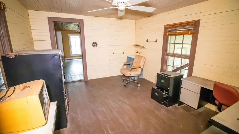200 PARK STREET Melrose, FL 32666