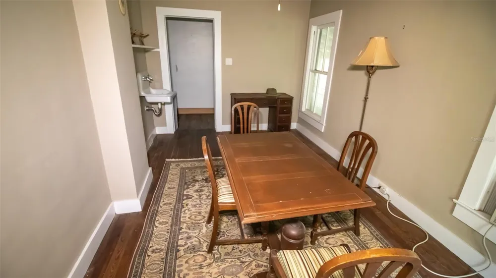 200 PARK STREET Melrose, FL 32666