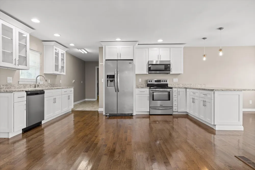 11127 E Brainerd Road Apison, TN 37302