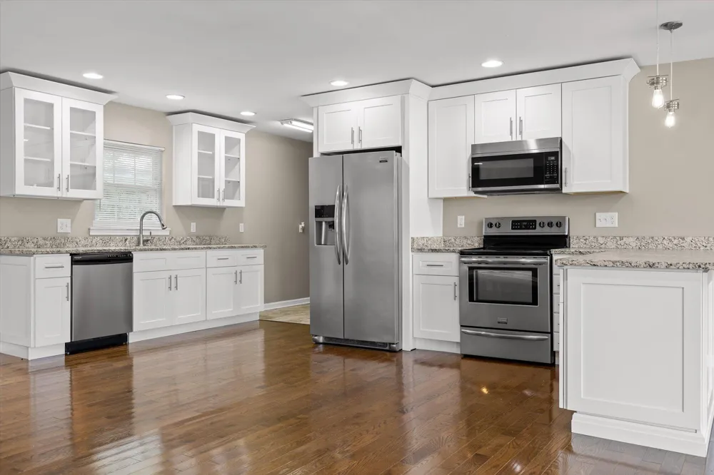 11127 E Brainerd Road Apison, TN 37302