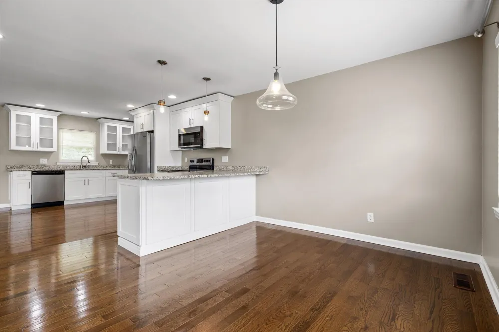 11127 E Brainerd Road Apison, TN 37302