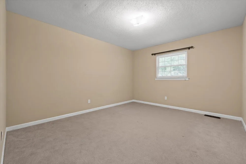 11127 E Brainerd Road Apison, TN 37302
