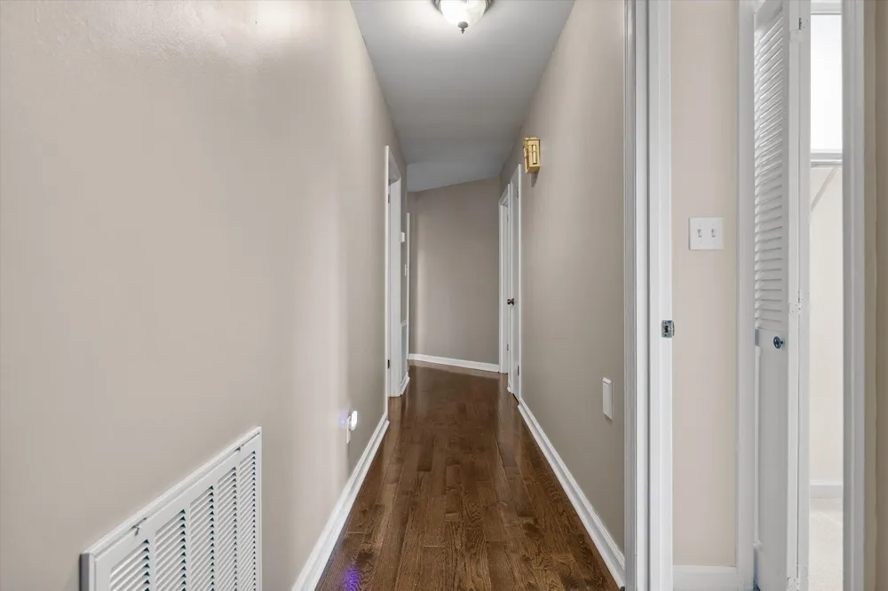 11127 E Brainerd Road Apison, TN 37302