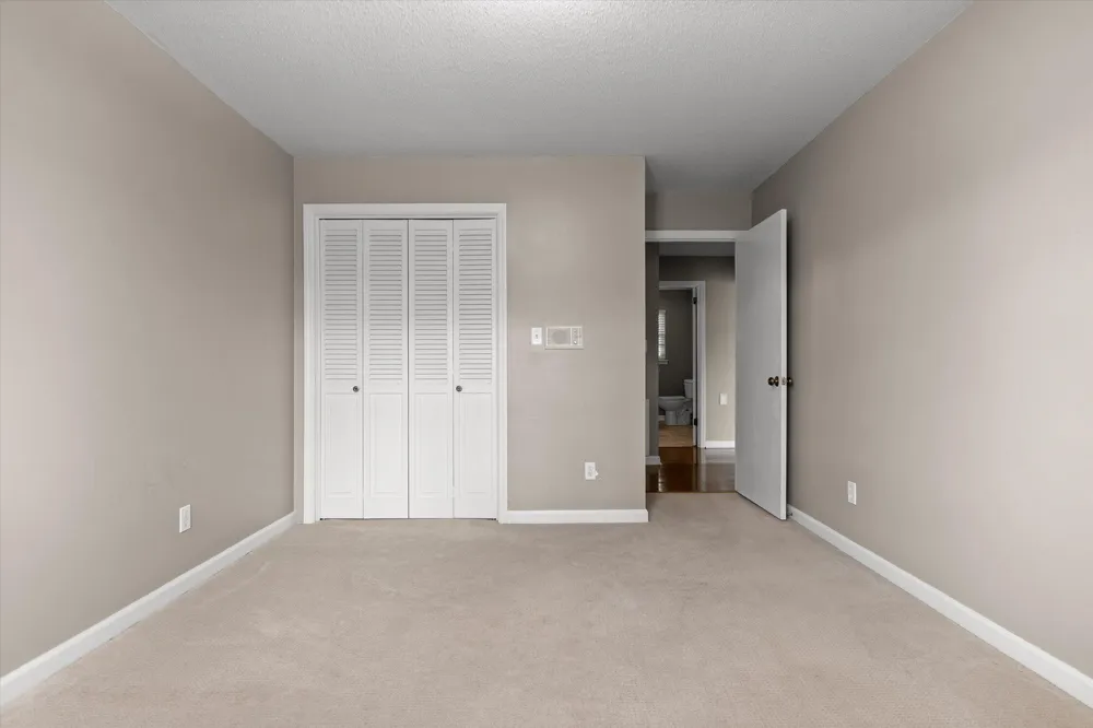11127 E Brainerd Road Apison, TN 37302