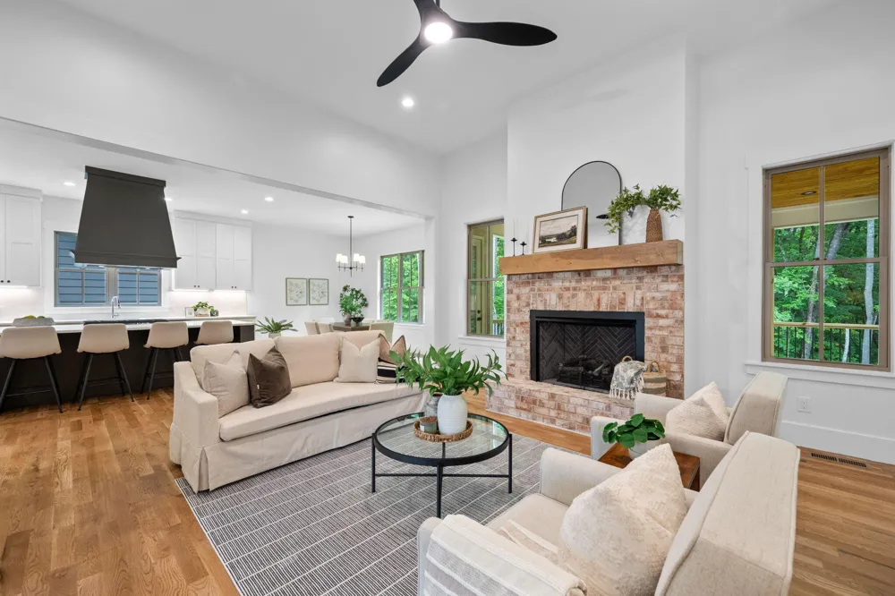 4776 Virginia Pine Road Signal Mountain, TN 37377