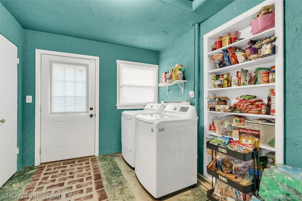3444 Maple Street Port Huron City, MI 48060
