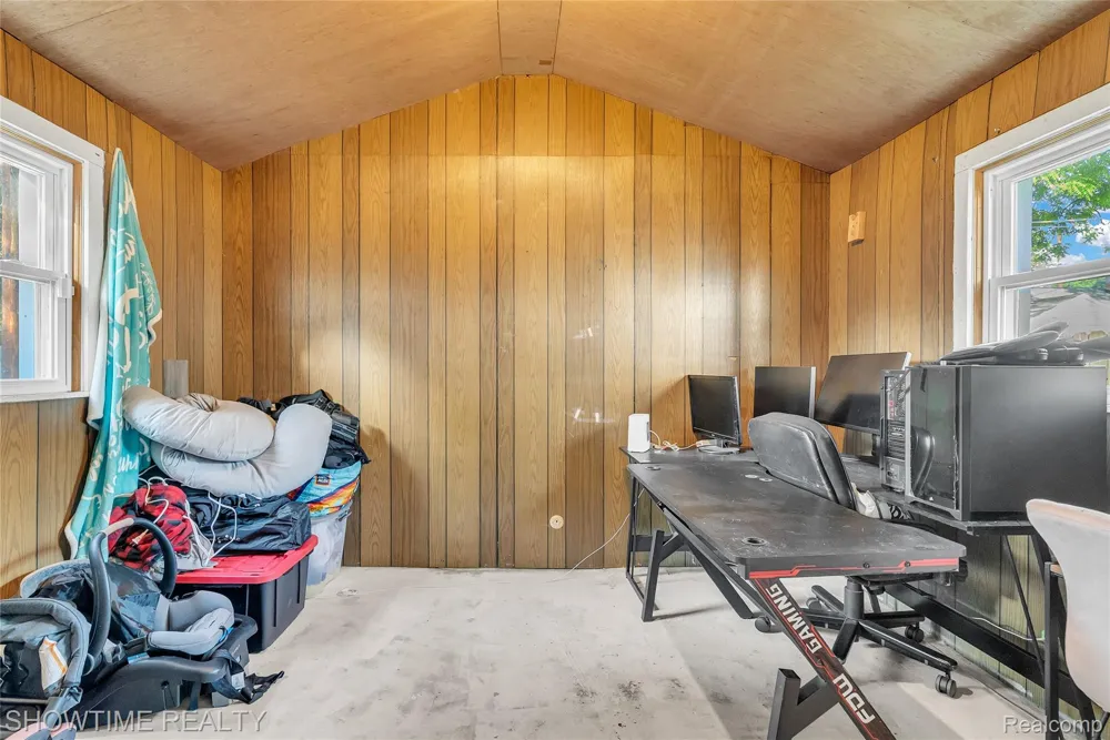3444 Maple Street Port Huron City, MI 48060