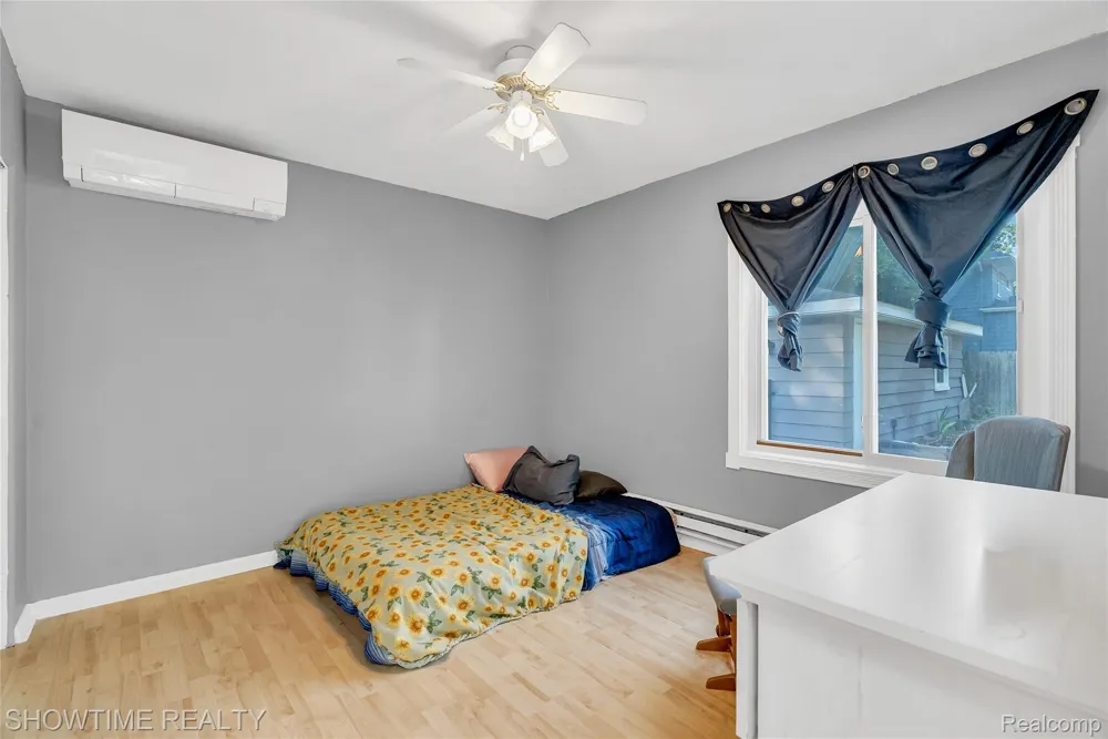 3444 Maple Street Port Huron City, MI 48060