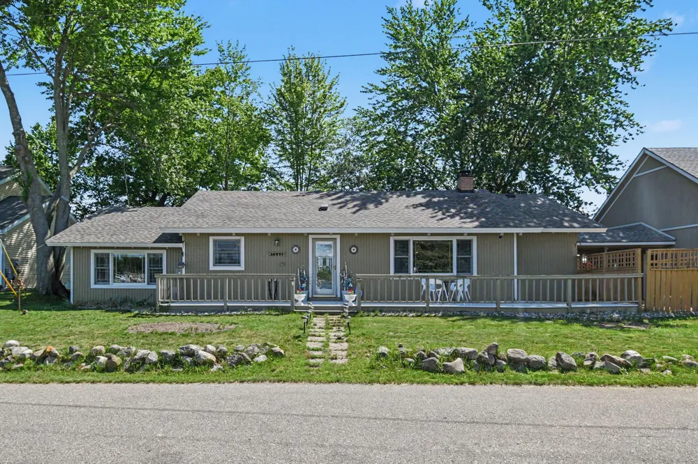 7848 Bay Meadow Canadian Lakes, MI 49346