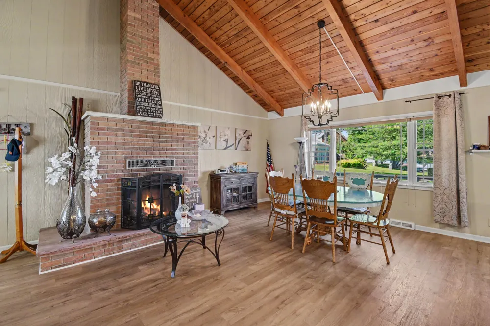 7848 Bay Meadow Canadian Lakes, MI 49346