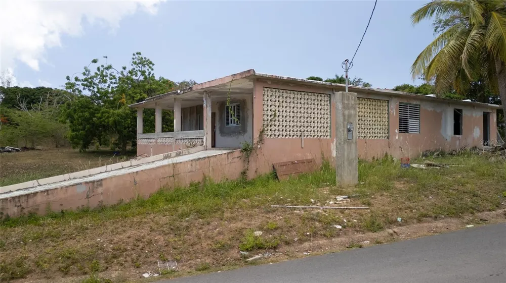 M-4 MONTE SANTO Vieques, PR 00765