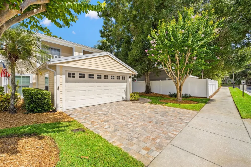 902 WOODBRIDGE COURT Safety Harbor, FL 34695