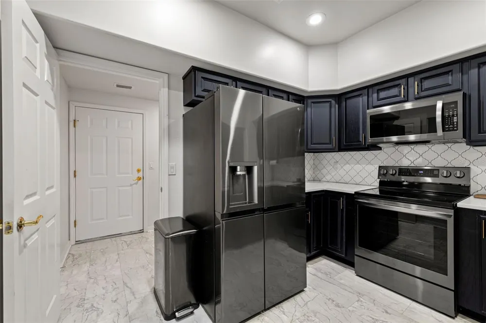 902 WOODBRIDGE COURT Safety Harbor, FL 34695