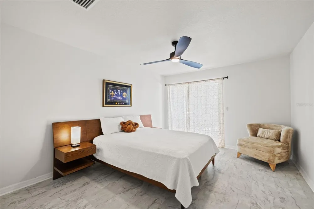 902 WOODBRIDGE COURT Safety Harbor, FL 34695