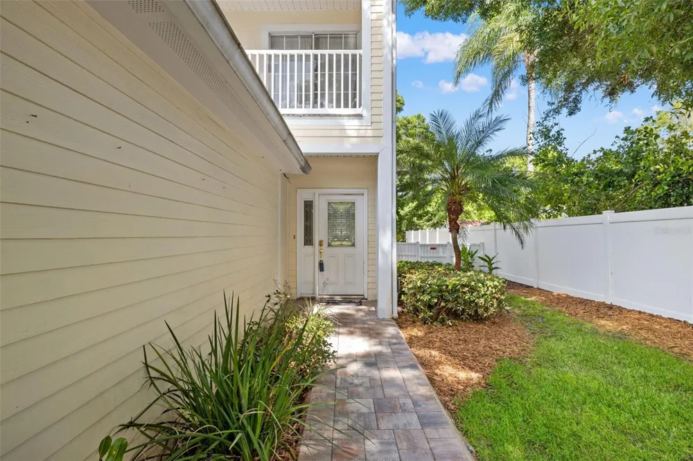 902 WOODBRIDGE COURT Safety Harbor, FL 34695