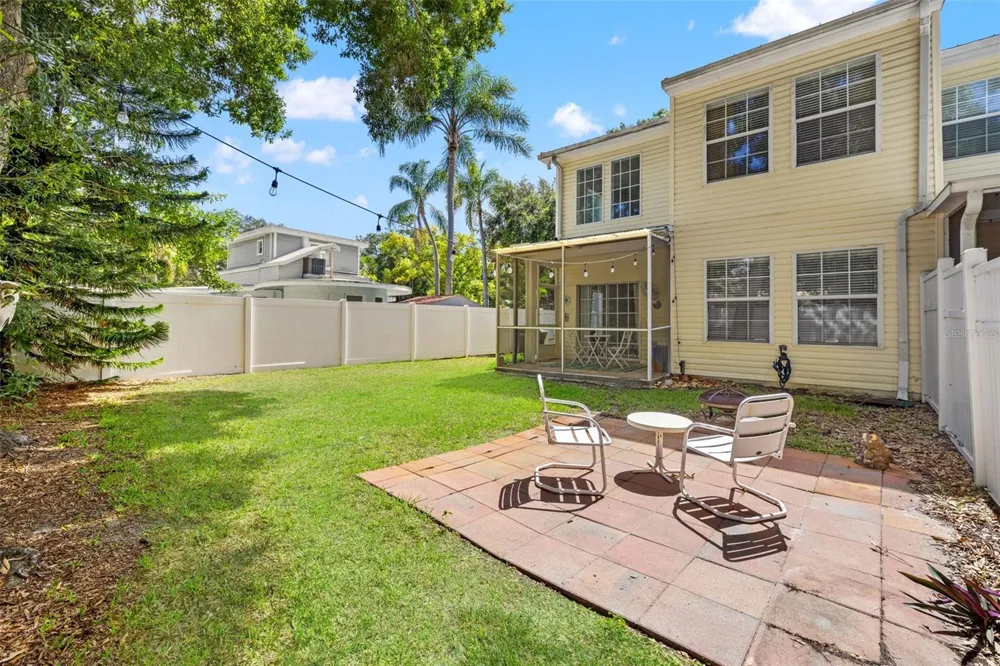 902 WOODBRIDGE COURT Safety Harbor, FL 34695
