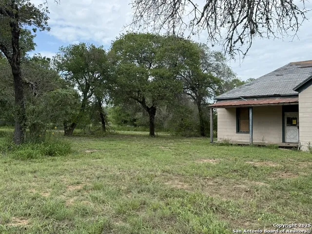 1917 Palo Alto Von Ormy, TX 78073