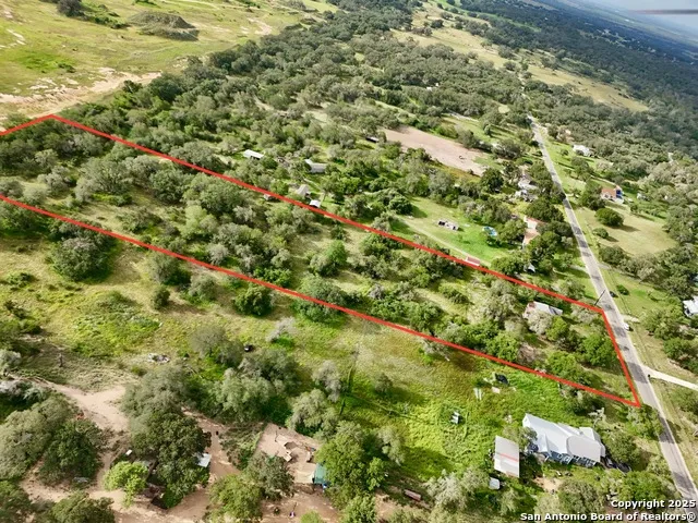 1917 Palo Alto Von Ormy, TX 78073