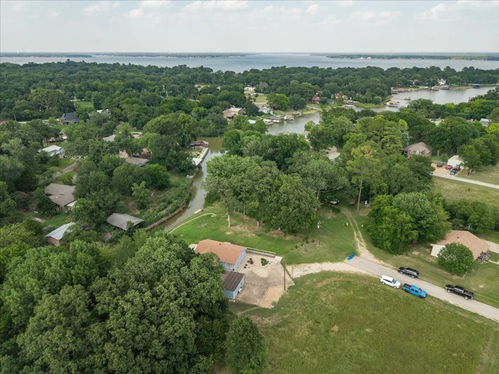913 Keoki Court Tool, TX 75143