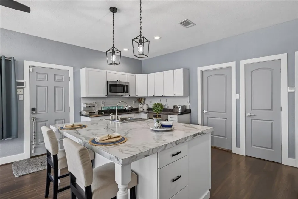 913 Keoki Court Tool, TX 75143