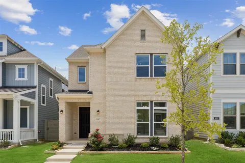 1047 Harmony Trail