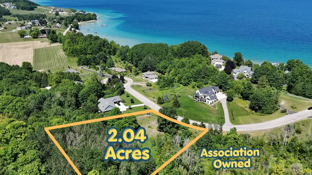 14857 Mallard Drive Peninsula Township, MI 49686