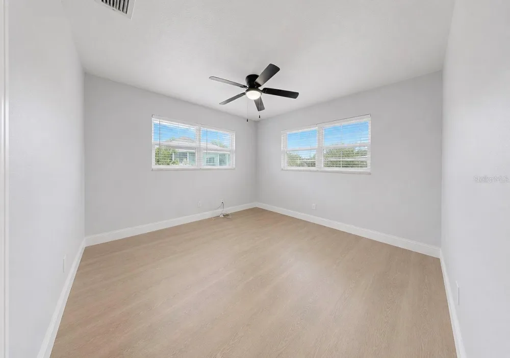 4931 VICTORIA DRIVE Cape Coral, FL 33904