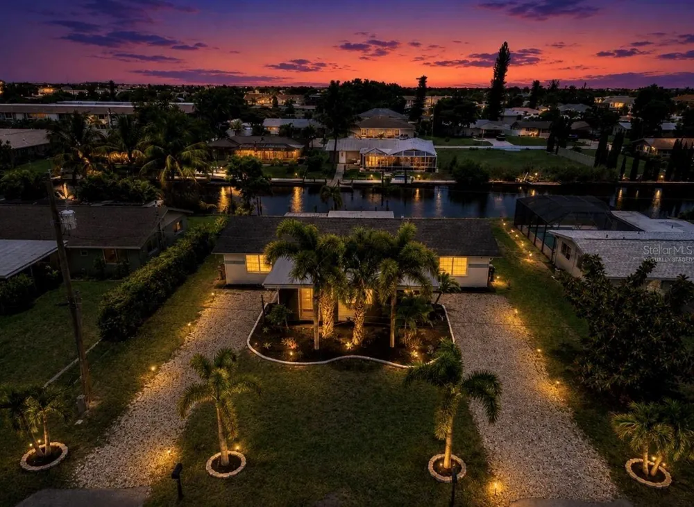 4933 VICTORIA DRIVE Cape Coral, FL 33904