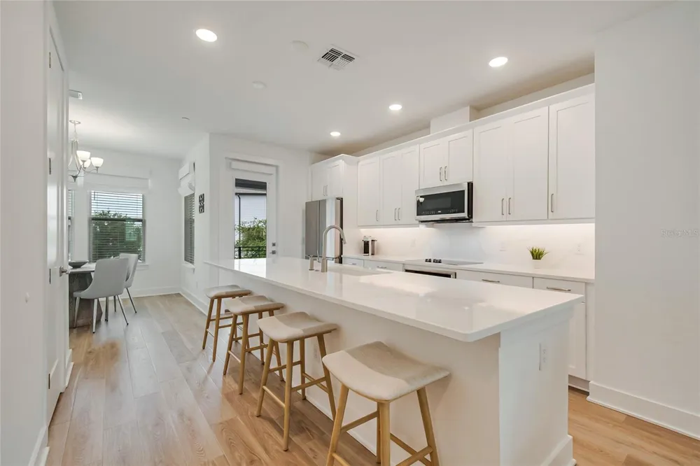 12574 WILLSTATTER AVENUE Orlando, FL 32827
