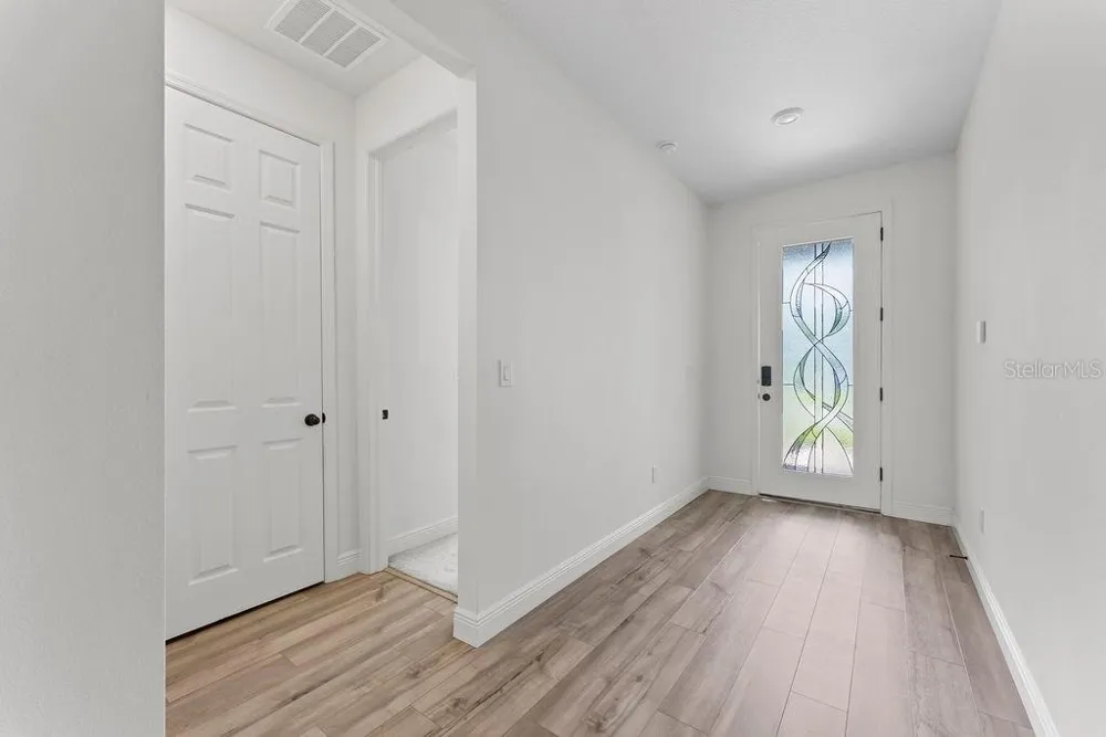 7322 34TH COURT E Sarasota, FL 34243