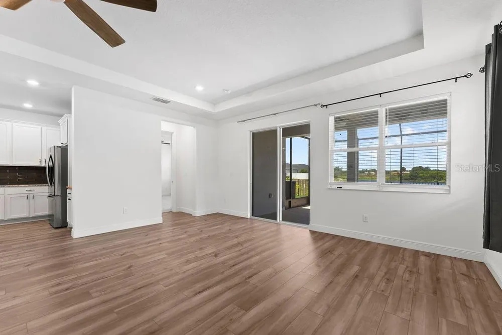 7322 34TH COURT E Sarasota, FL 34243