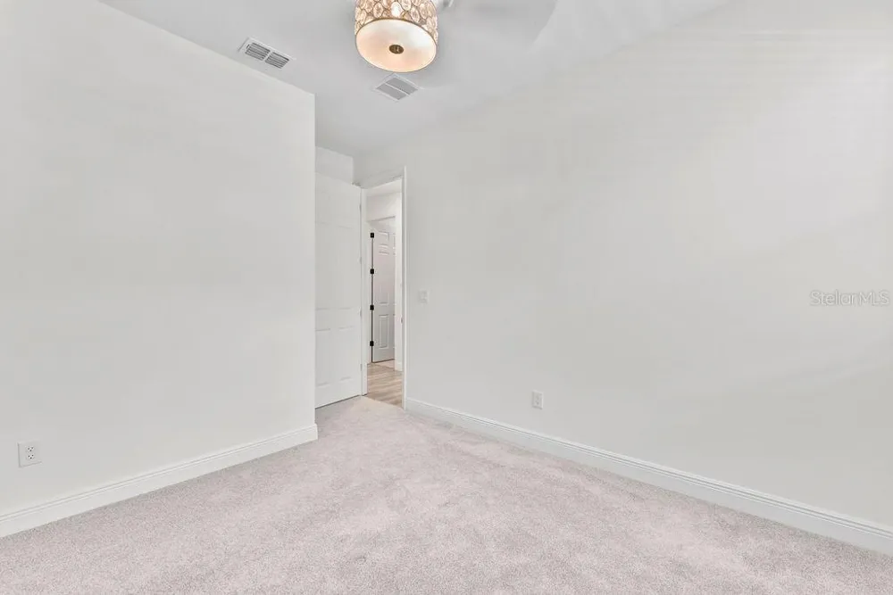 7322 34TH COURT E Sarasota, FL 34243